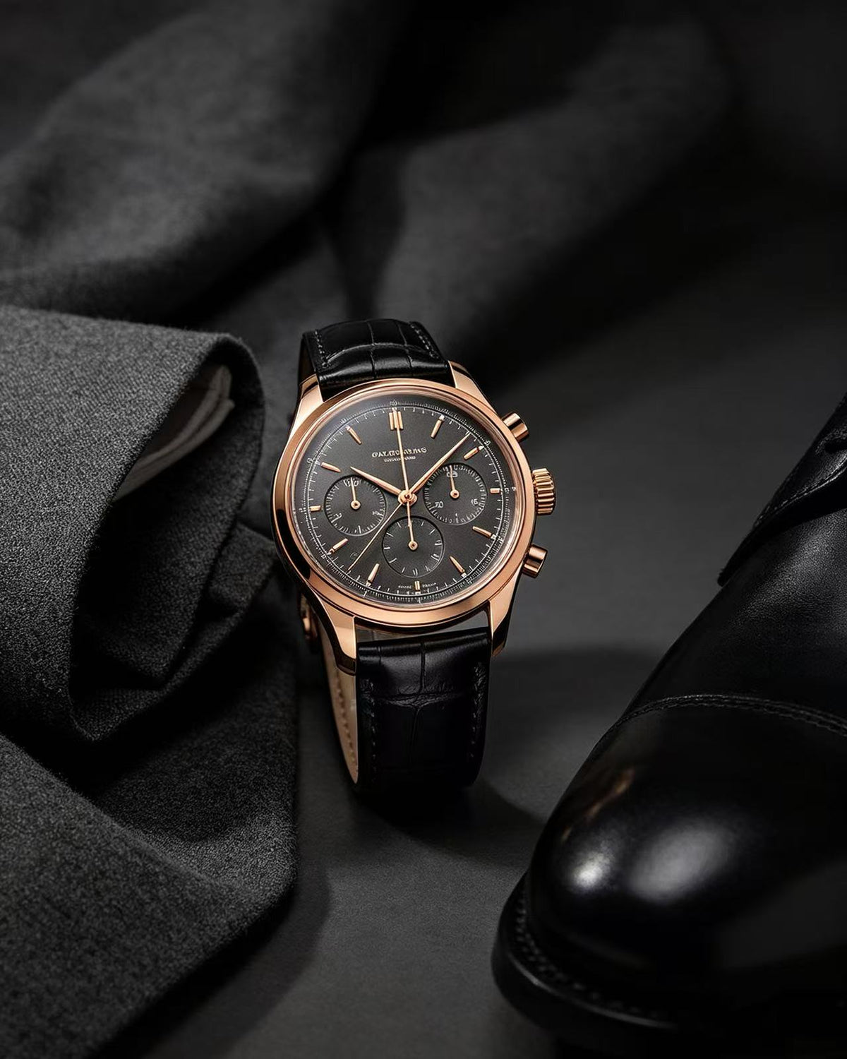 VIP-9 Custom Men's Watch – Laser-Engravable with Names and Photos02-1