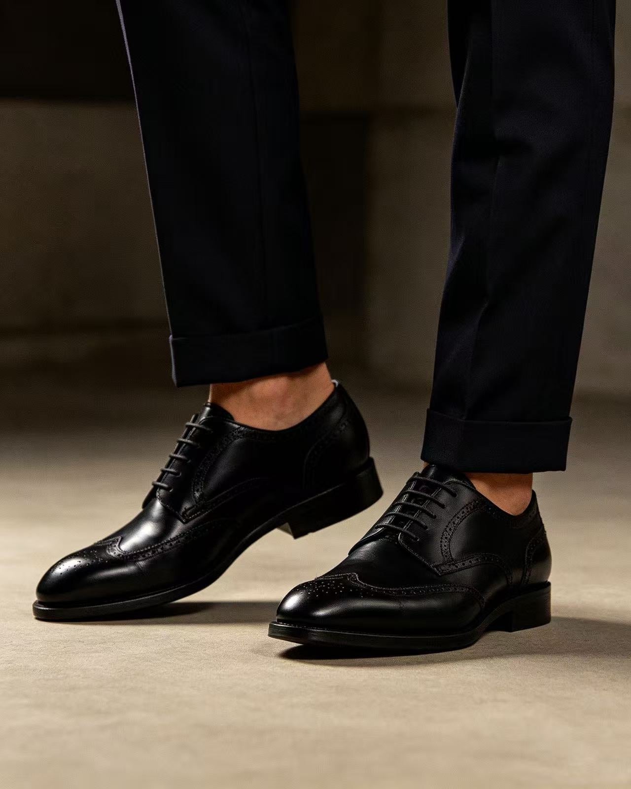 VIP-6 Customizable Men's Casual Shoes – Personalize with Text or Logo; Perfect for Birthdays, Anniversaries, or Couples' Gifts.03-1