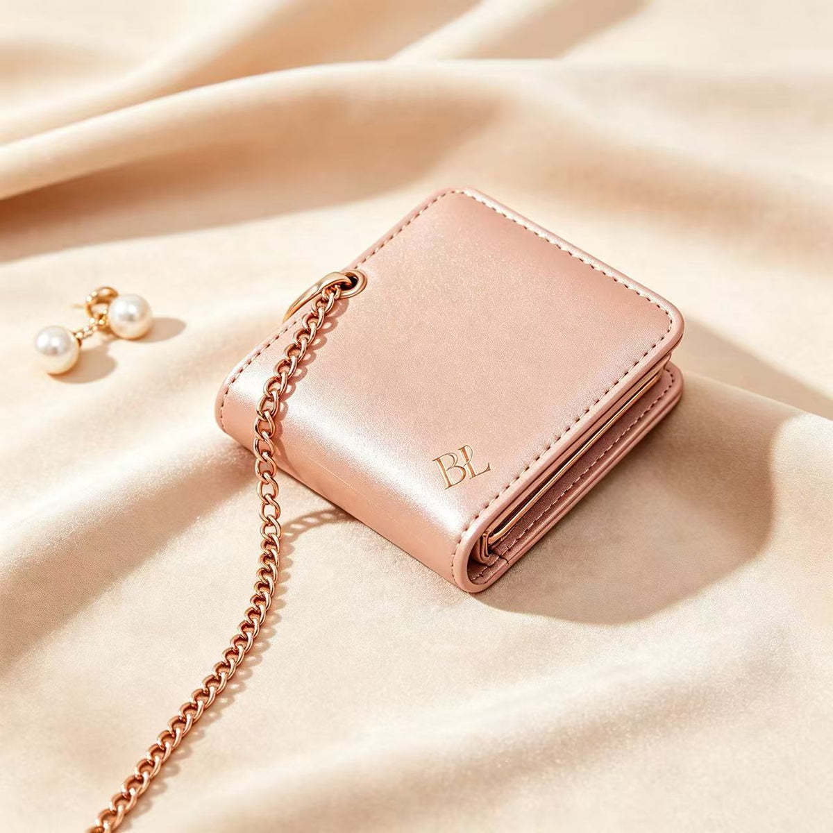 VIP-33 Customized women's wallets with customizable logos and text; stylish and personalized couple's clutch wallets. (08-2)